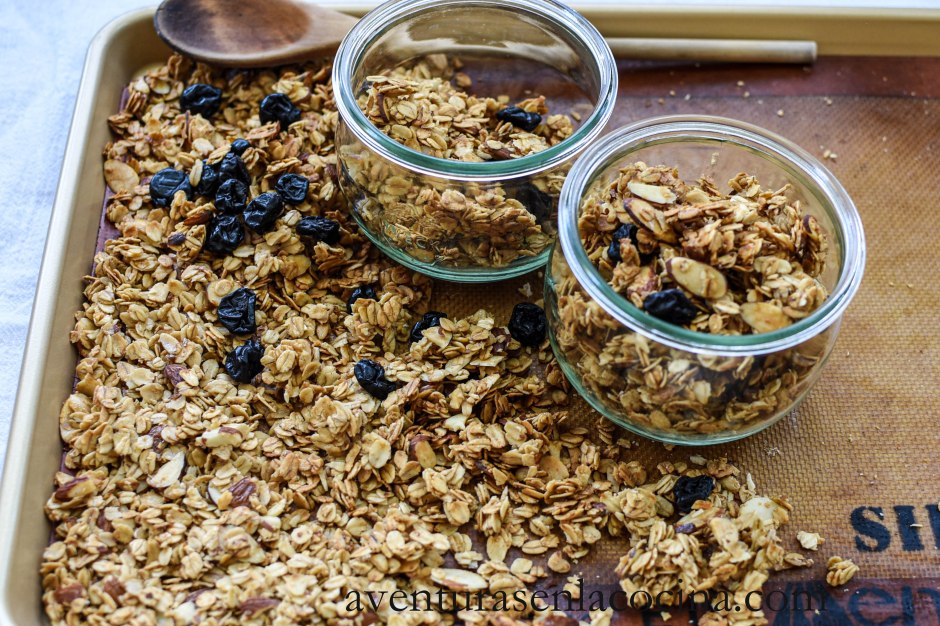 Granola de vainilla con cereza