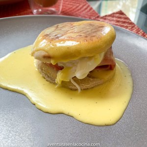 Huevos Benedictinos