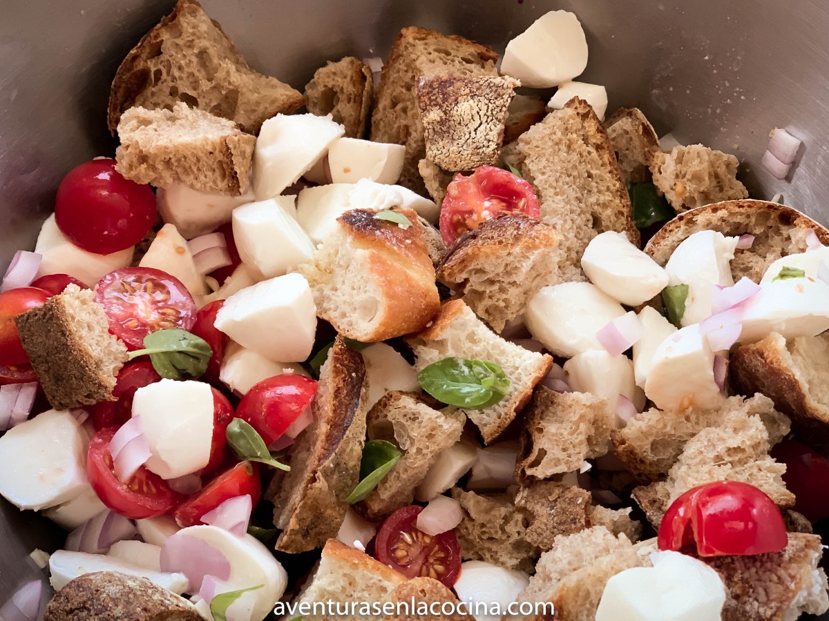 Ensalada Panzanella