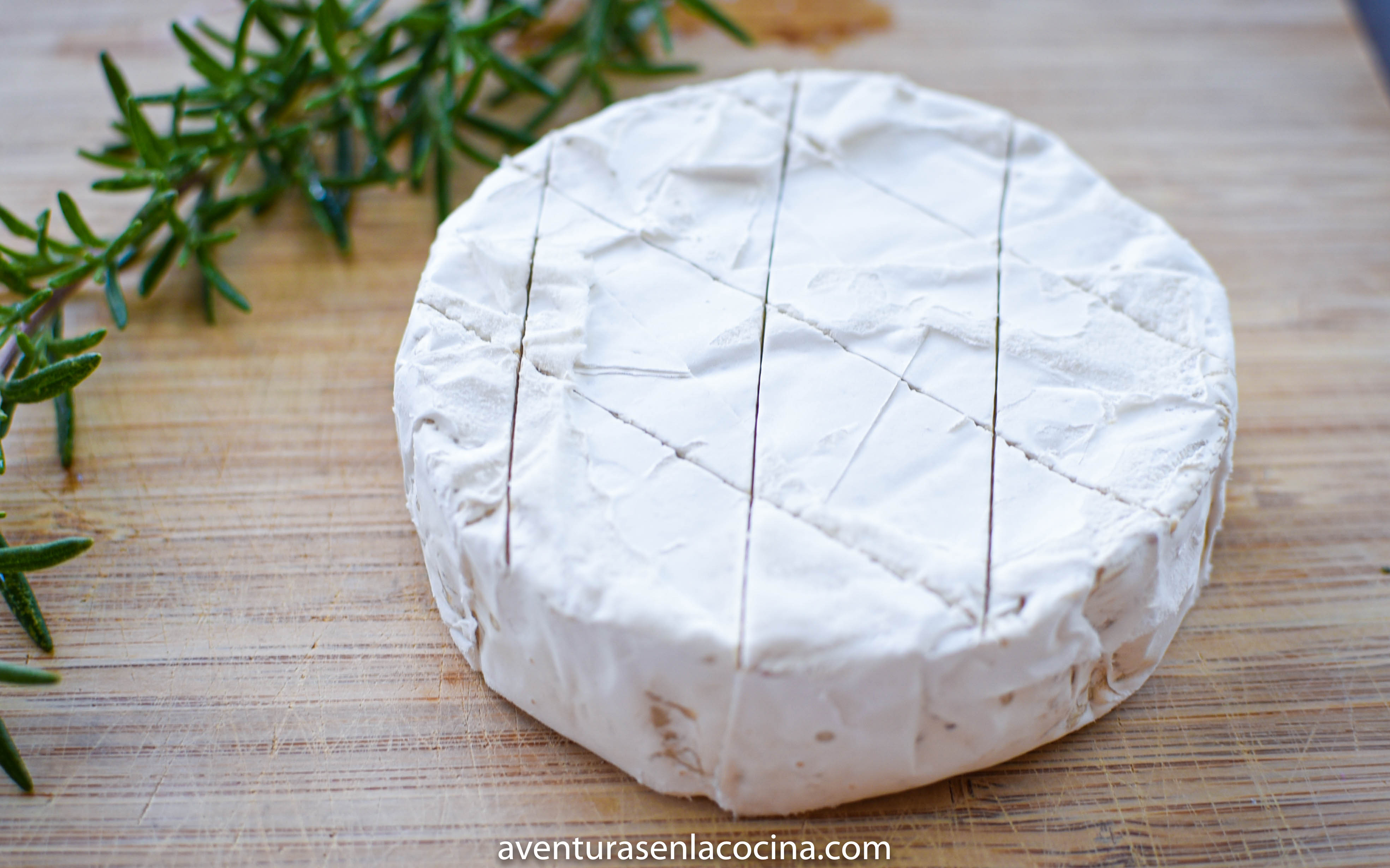 Botana queso brie