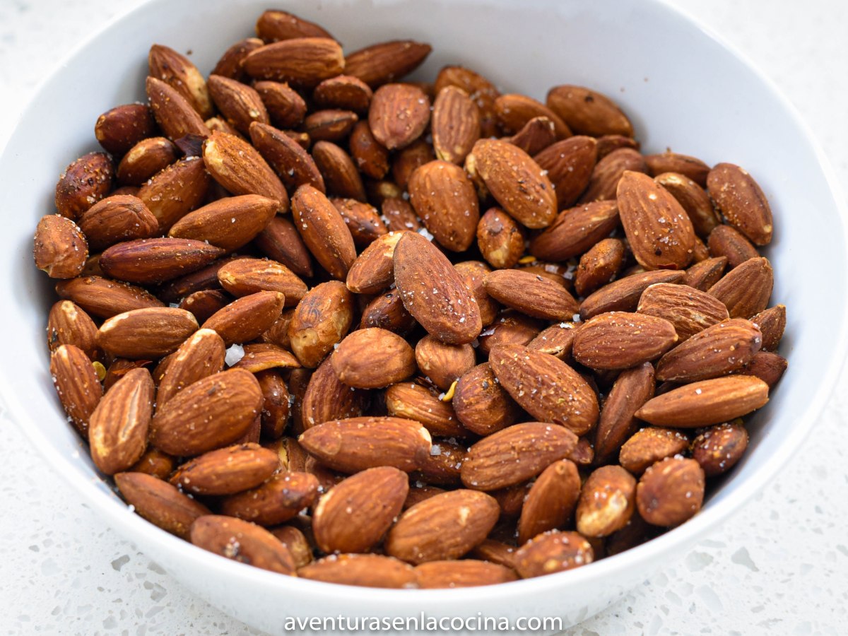 Almendras con chile y&nbsp;limón.