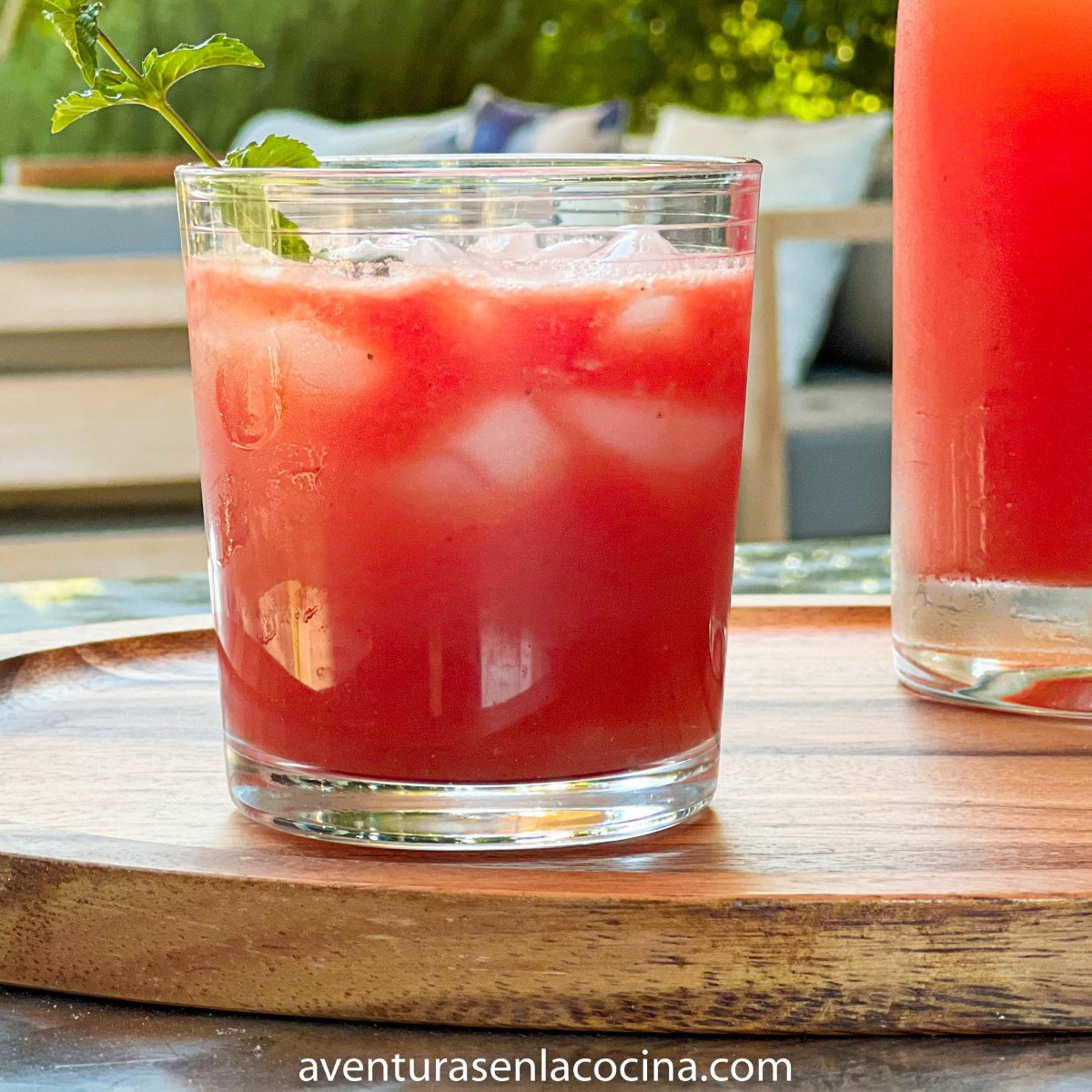 Agua  fresca de sandía, limón y&nbsp;menta